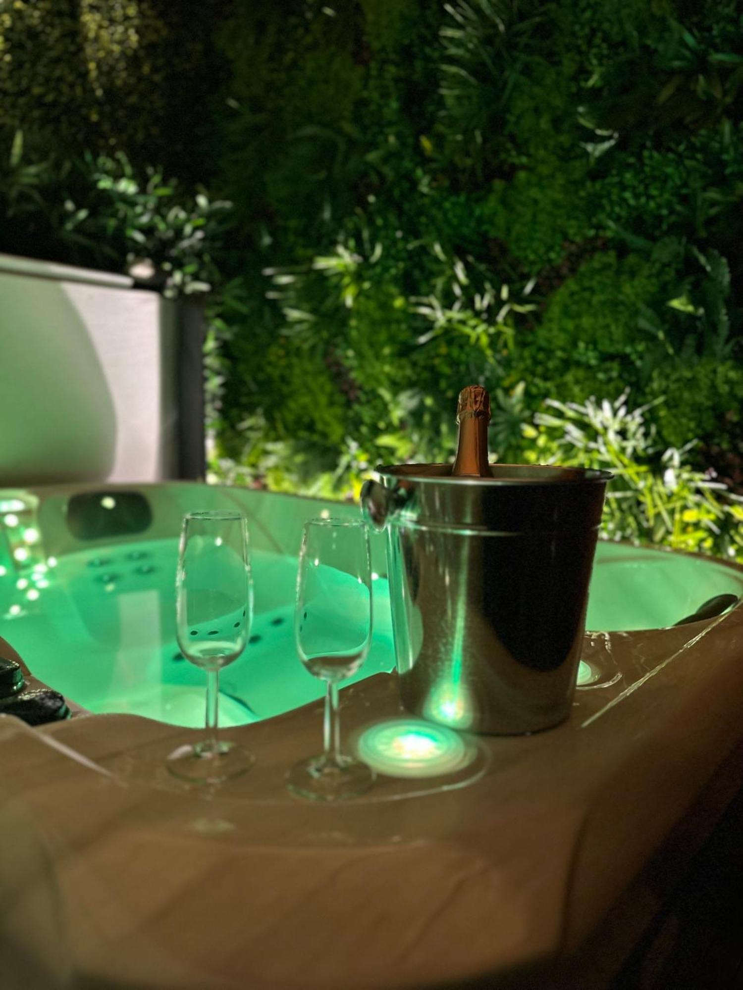 Suite Tino Verviers Ngoại thất bức ảnh